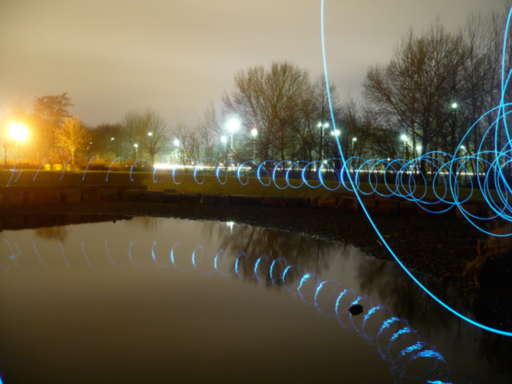 Galeriebild lichtschlange.jpg